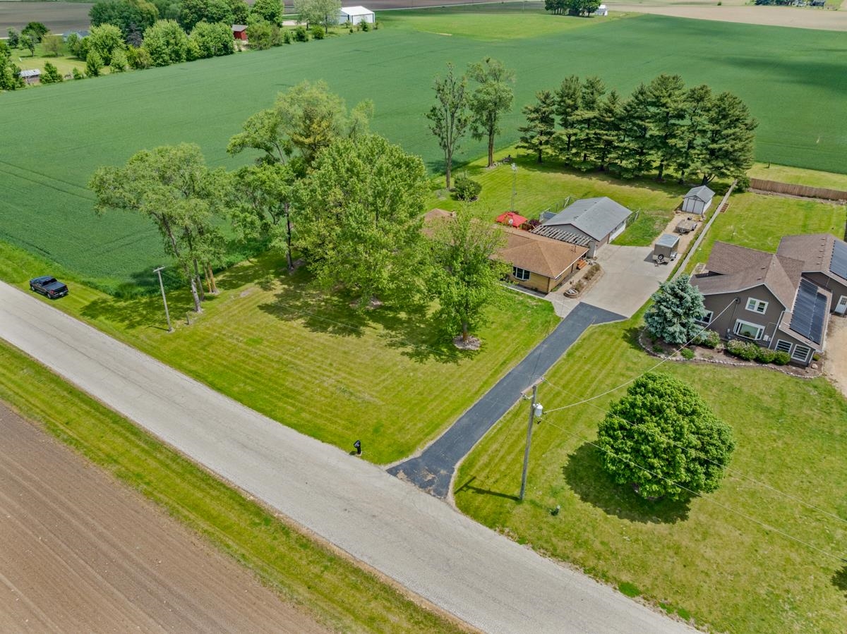 5485 Fern Hill Road Belvidere, IL 61008 - Photo 2 of 46 Gallery Image 2