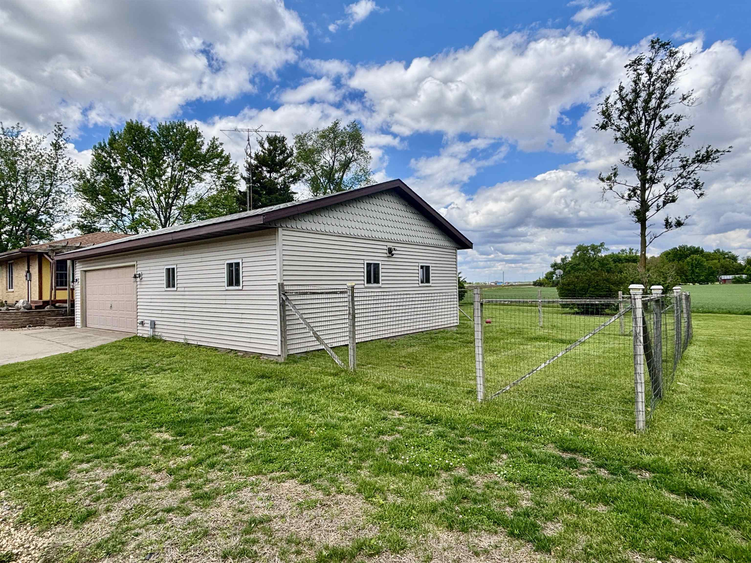 5485 Fern Hill Road Belvidere, IL 61008 - Photo 40 of 46 Gallery Image 40