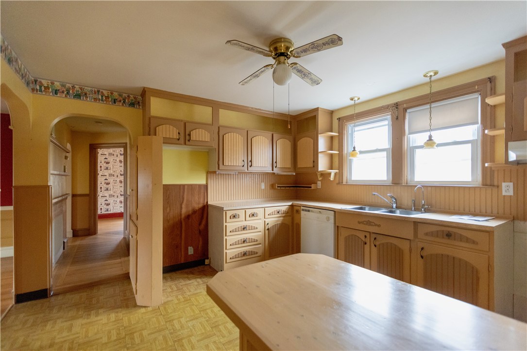107 Fuller Street Pawtucket, RI 02861 - Photo 10 of 18