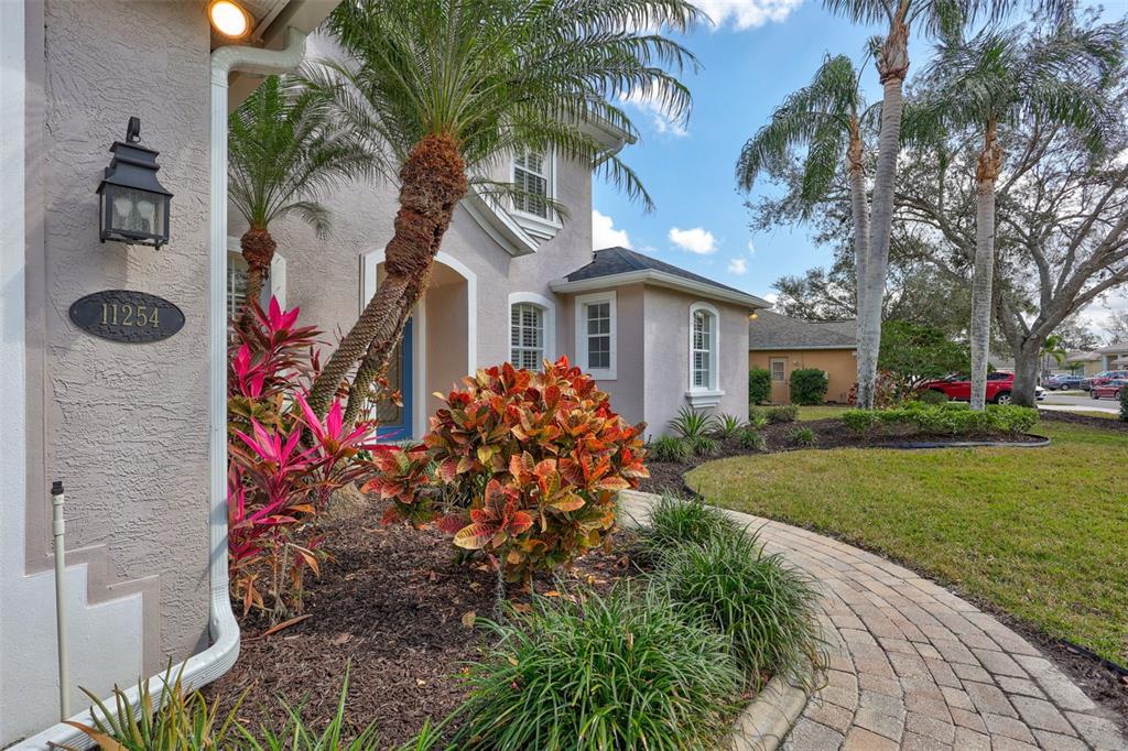 11254 Rivers Bluff Circle Lakewood Ranch, FL 34202 - Photo 12 of 82 Gallery Image 12
