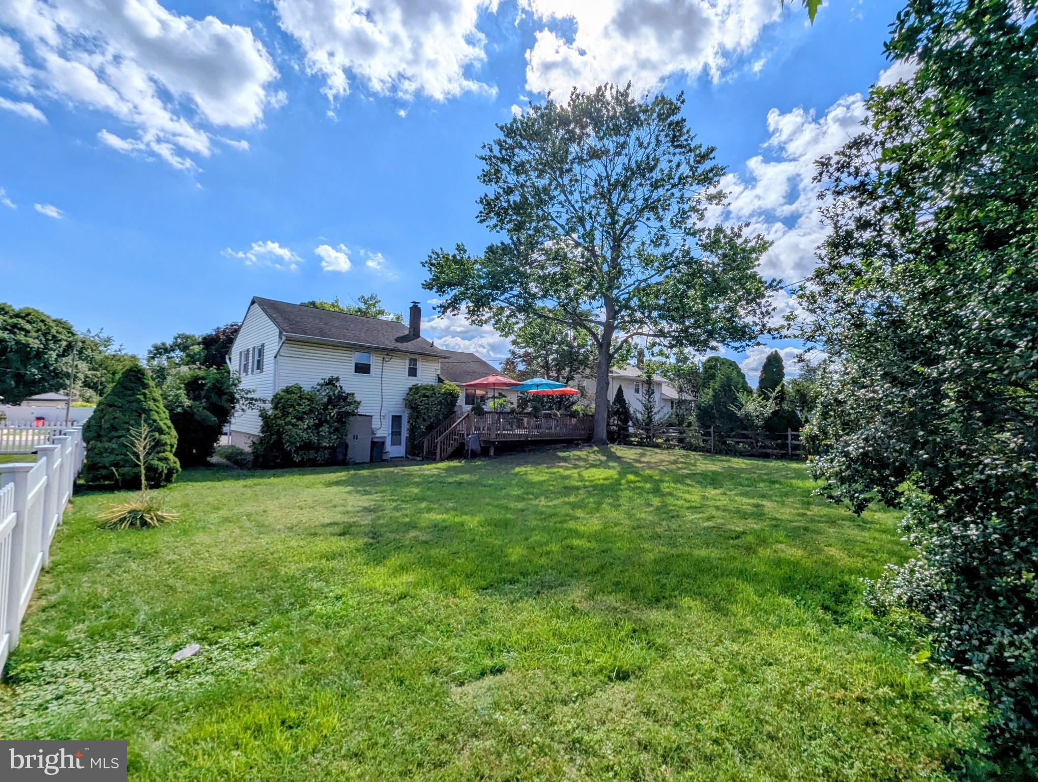3641 Deepwater Lane Brookhaven, PA 19015 - Photo 36 of 37 rear view