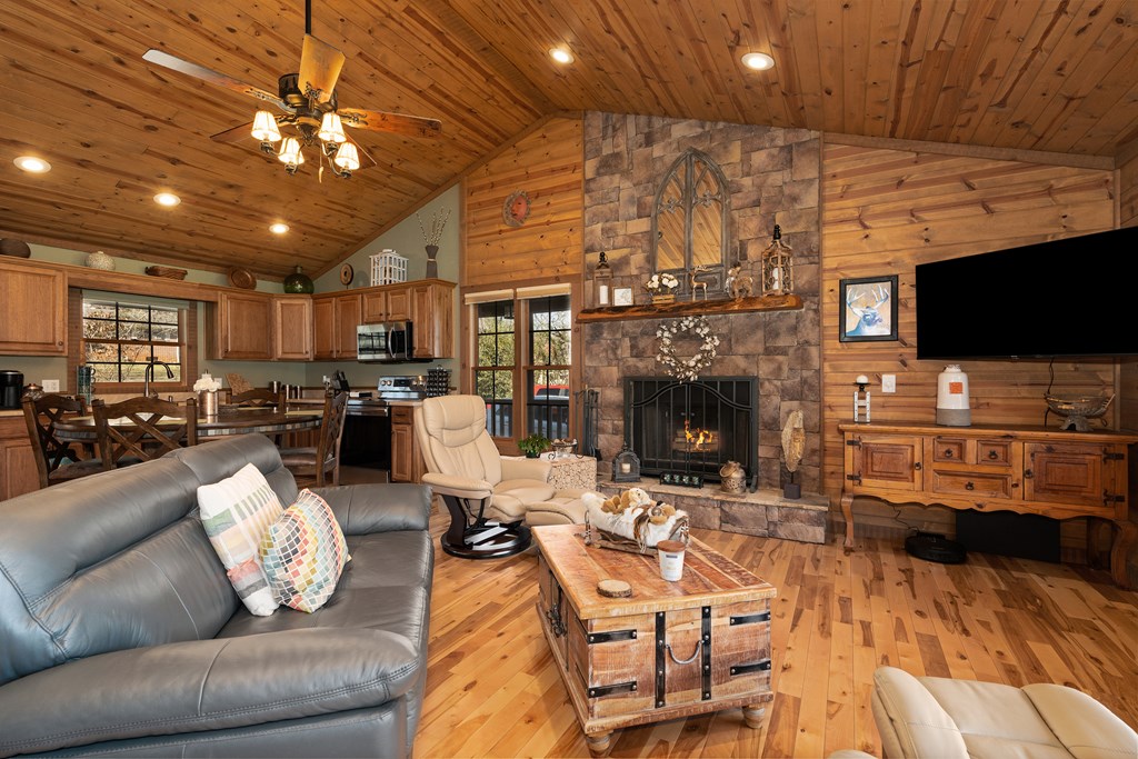 1780 Hunnicut Road Hiawassee, GA 30546 - Photo 12 of 40 Gallery Image 12