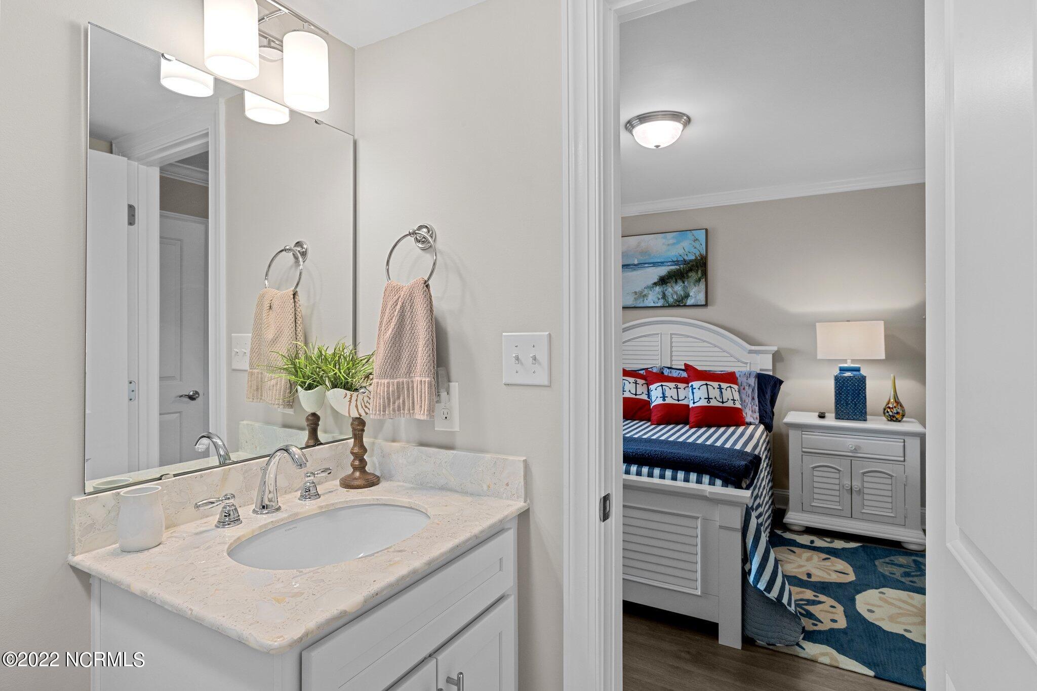 2800 West Fort Macon Road, Unit 7 Atlantic Beach, NC 28512 - Photo 27 of 37 46-web-or-mls-_S3A5938
