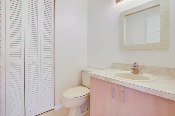 $295,000 | 326 Jupiter Lakes Boulevard, Unit 2318D, Jupiter, FL 33458