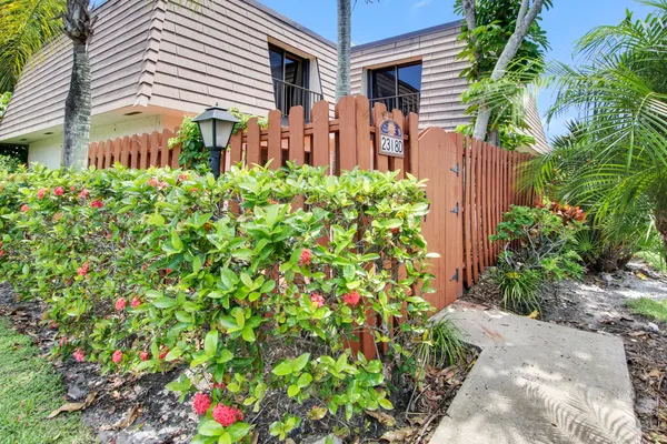 $295,000 | 326 Jupiter Lakes Boulevard, Unit 2318D, Jupiter, FL 33458