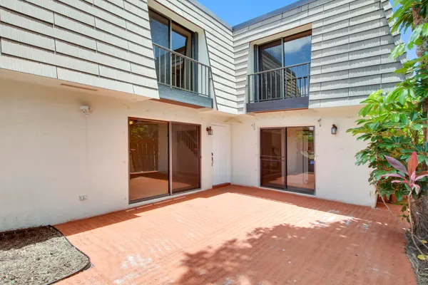 $295,000 | 326 Jupiter Lakes Boulevard, Unit 2318D, Jupiter, FL 33458