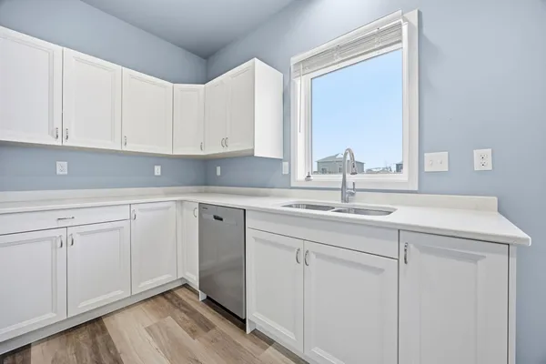 $329,900 | 3429 18th Street South, Moorhead, MN 56560