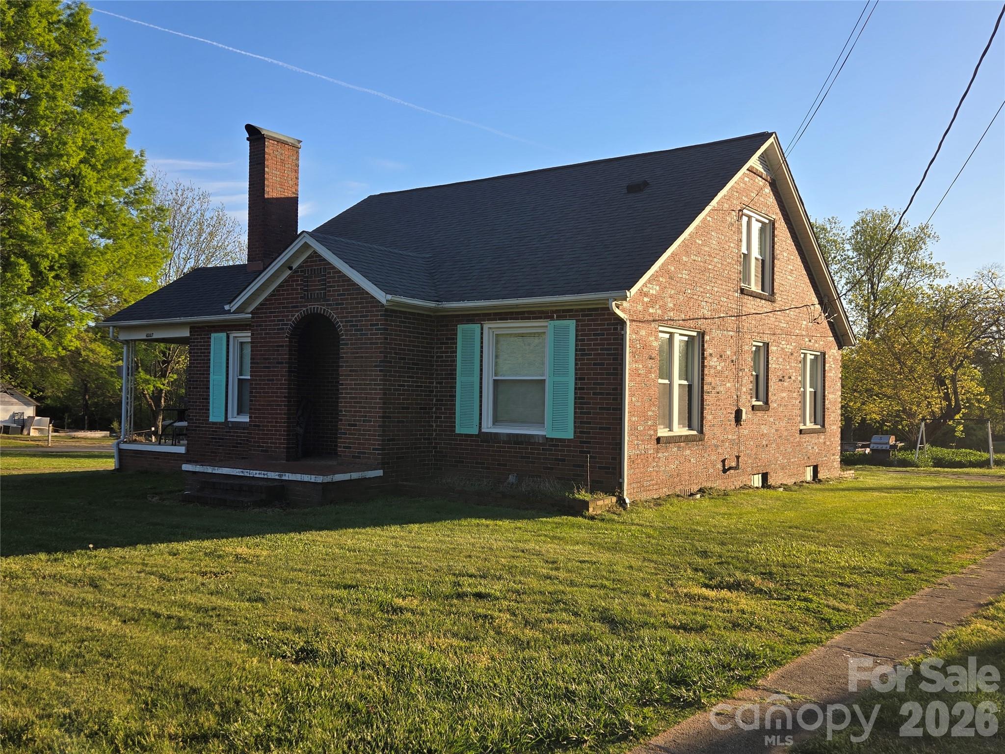 4207 Section House Road Hickory, NC 28601 - Photo 2 of 22