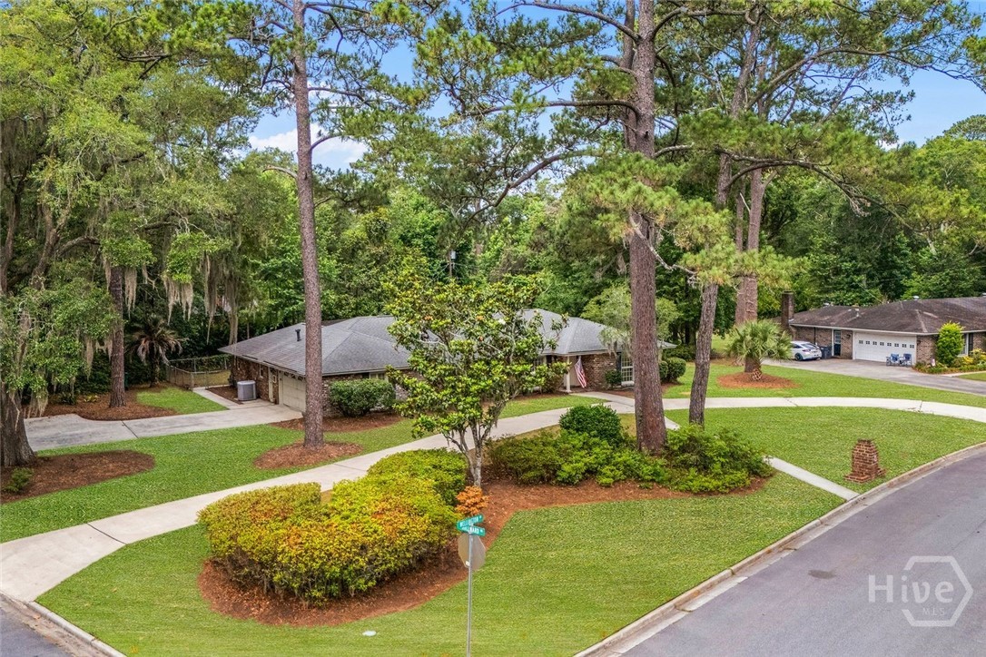 301 Wellington Road Savannah, GA 31410 - Photo 5 of 50