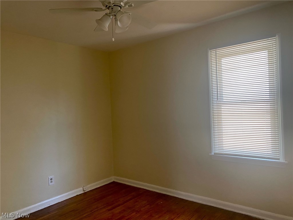 20903 Watson Road Maple Heights, OH 44137 - Photo 8 of 20 Gallery Image 8