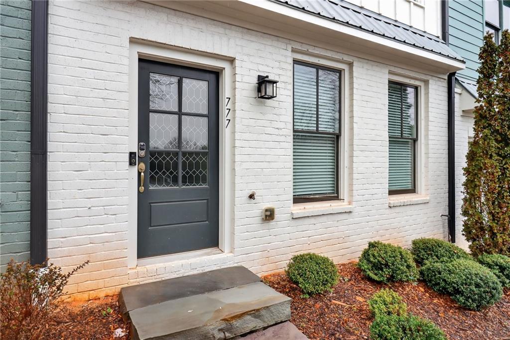 777 Cady Way Atlanta, GA 30312 - Photo 4 of 58