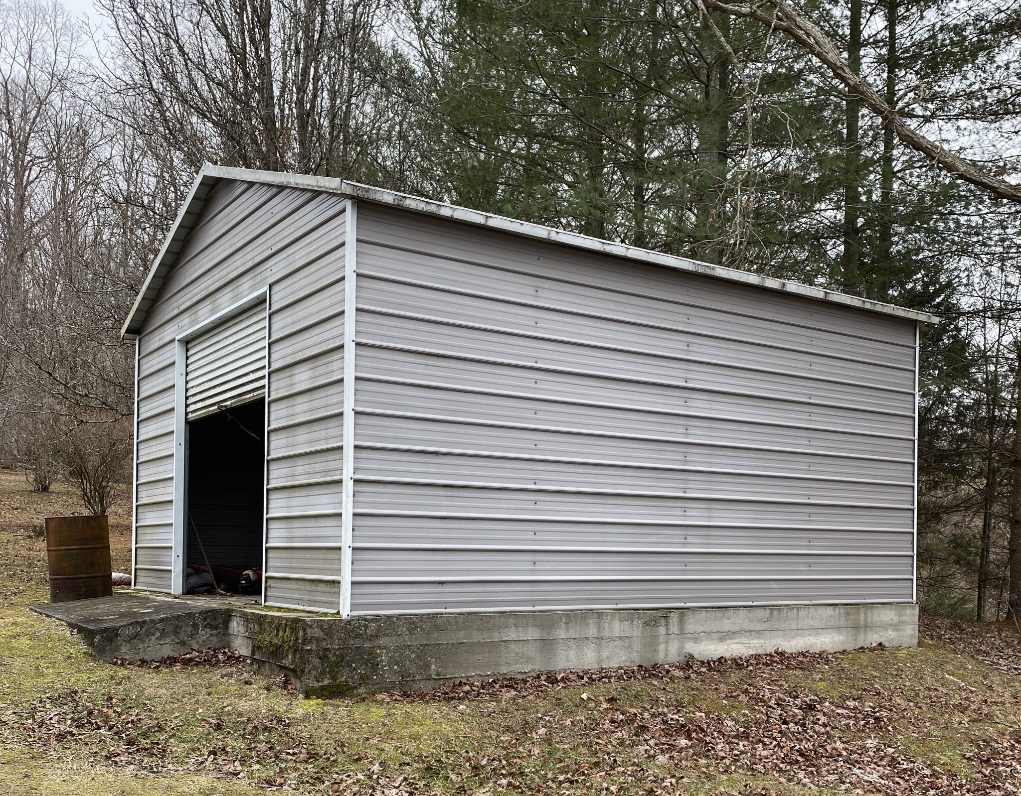 8530 Alex Goins Road Lyles, TN 37098 - Photo 4 of 4 Gallery Image 4