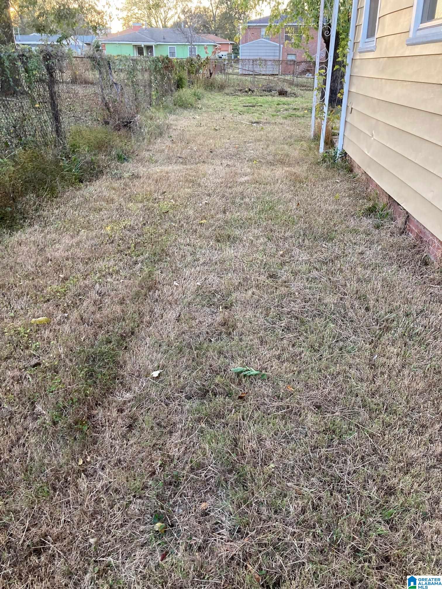 624 Southwest Center Place Birmingham, AL 35211 - Photo 15 of 16