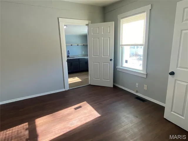 $59,900 | 8539 Robin Avenue, St. Louis, MO 63147