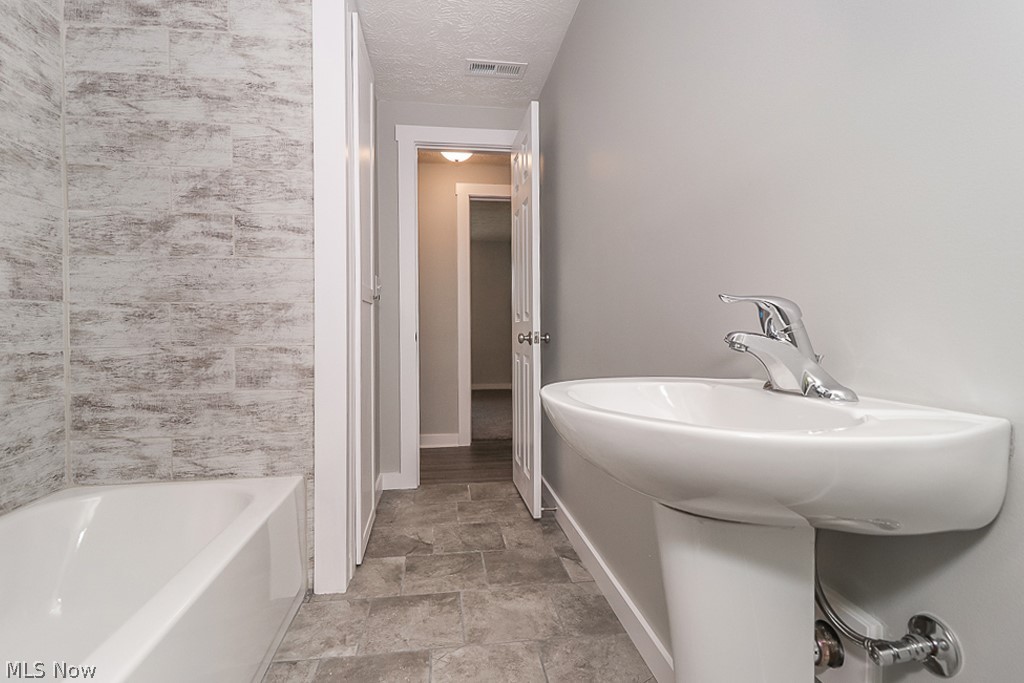 8887 Root Road North Ridgeville, OH 44039 - Photo 17 of 28 Gallery Image 17