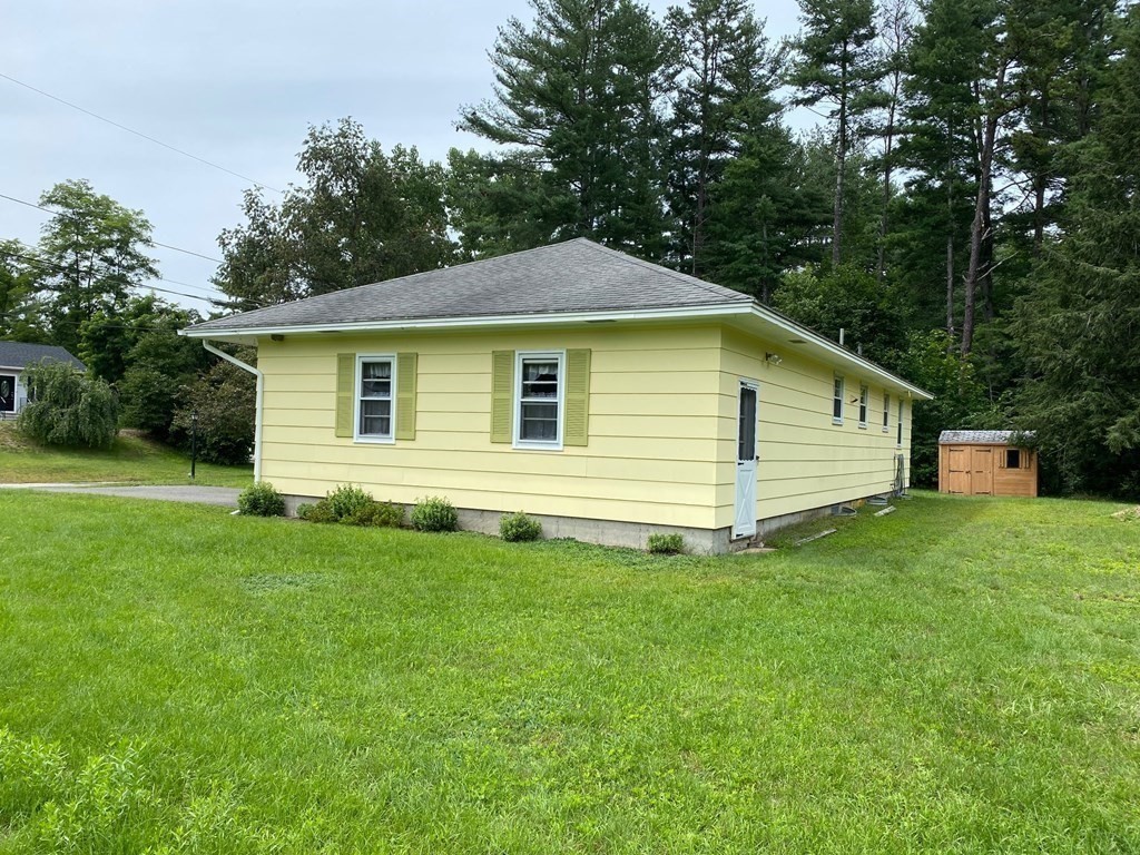 307 Intervale Avenue Athol, MA 01331 - Photo 5 of 35