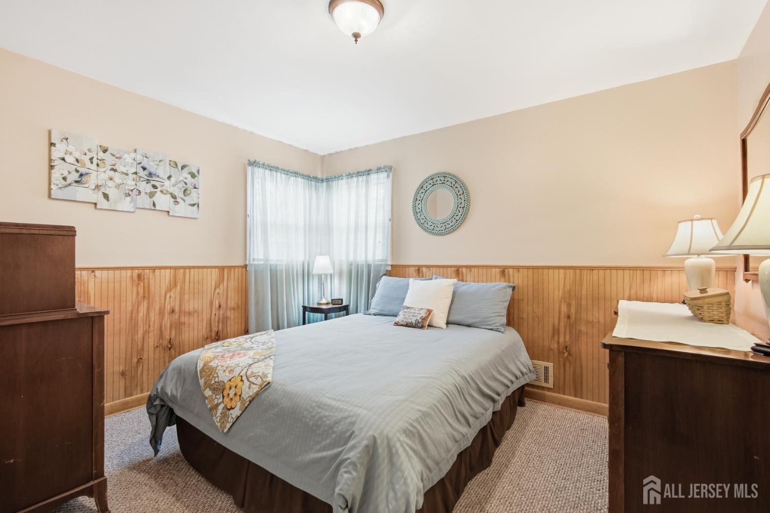 9 Brox Road Edison, NJ 08817 - Photo 18 of 38