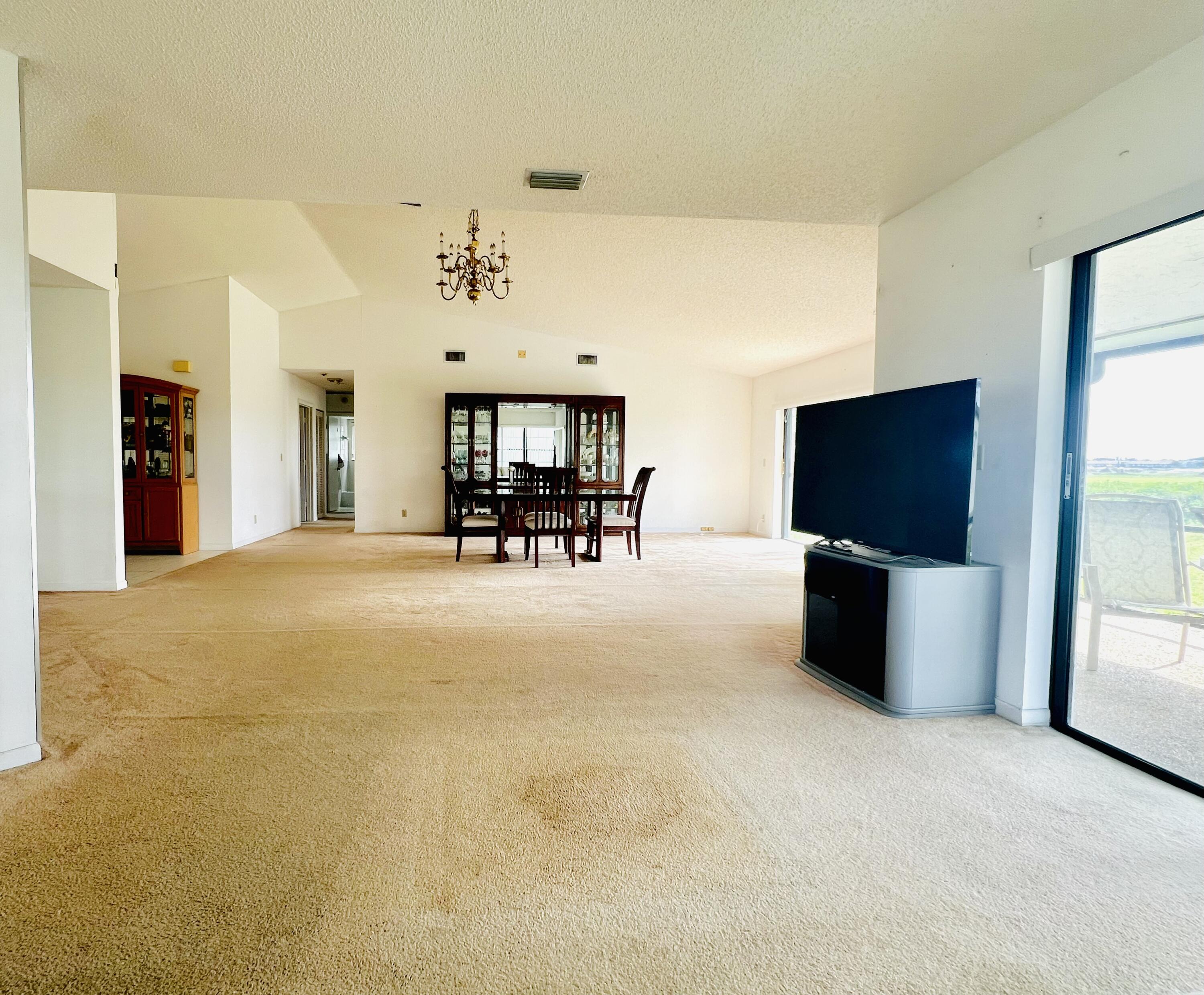 9690 Triton Court Boca Raton, FL 33434 - Photo 10 of 33 OPEN CONCEPT