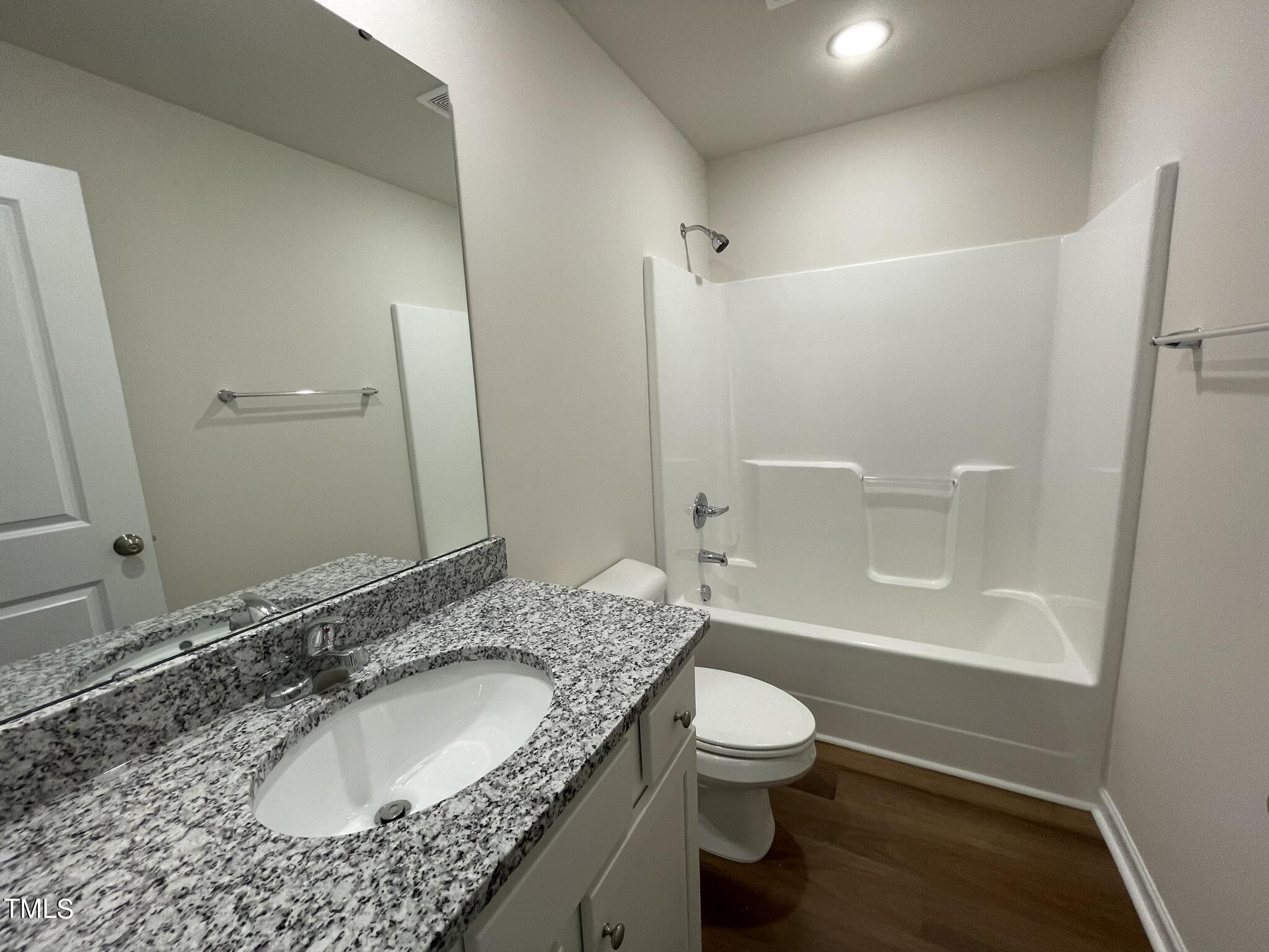 66 Tulipfield Way Benson, NC 27504 - Photo 9 of 18 IMG_8029