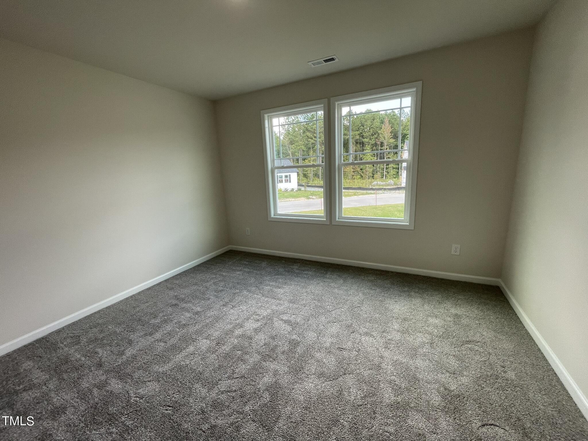 66 Tulipfield Way Benson, NC 27504 - Photo 10 of 18 IMG_8030