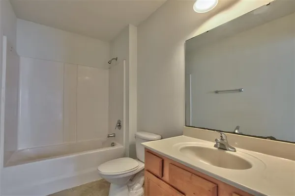 $1,475 | 3000 South Adams Street, Unit 412, Tallahassee, FL 32301