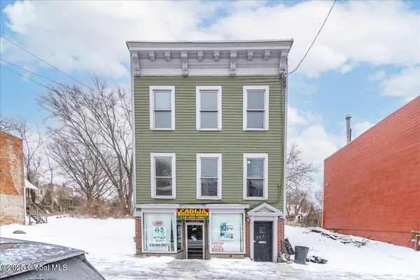 $389,000 | 397 Clinton Avenue, Albany, NY 12206