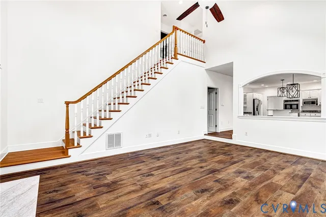 $699,900 | 129 Coopers Point Lane, Tappahannock, VA 22560