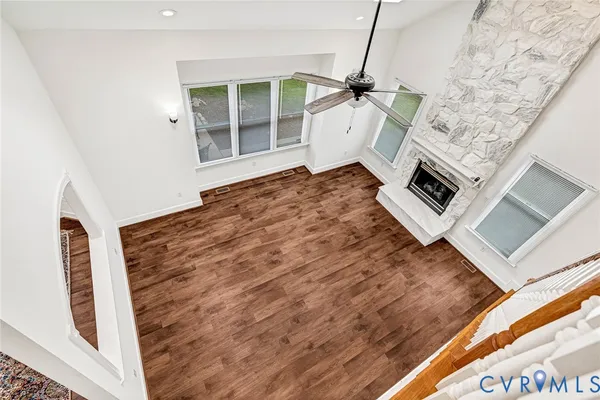 $599,500 | 129 Coopers Point Lane, Tappahannock, VA 22560