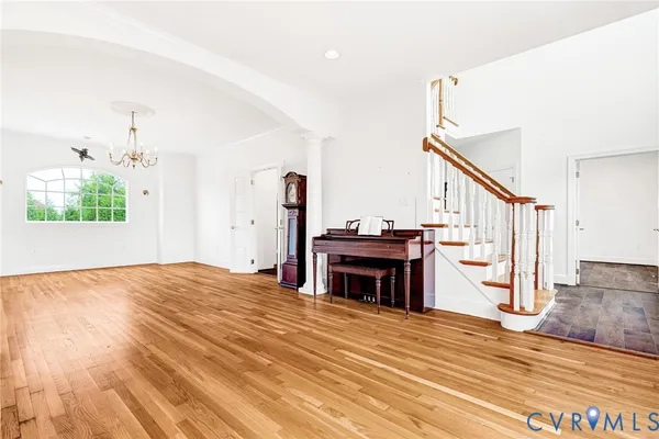 $599,500 | 129 Coopers Point Lane, Tappahannock, VA 22560