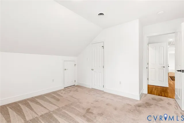 $699,900 | 129 Coopers Point Lane, Tappahannock, VA 22560