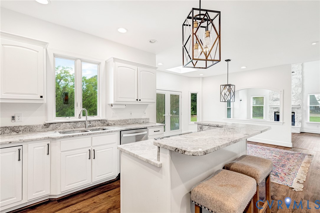 129 Coopers Point Lane Tappahannock, VA 22560 - Photo 8 of 40