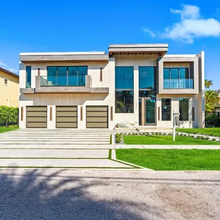 $7,150,000 | 2441 Northeast 48th Court, Lighthouse Point, FL 33064