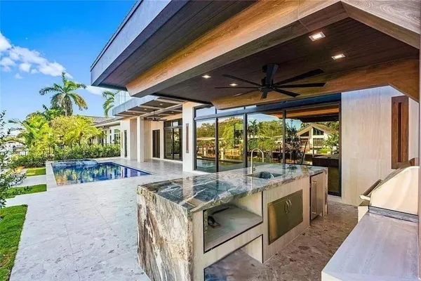 $7,150,000 | 2441 Northeast 48th Court, Lighthouse Point, FL 33064