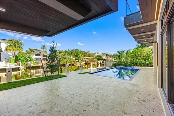 $7,150,000 | 2441 Northeast 48th Court, Lighthouse Point, FL 33064