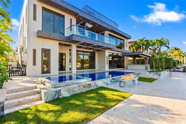 $7,150,000 | 2441 Northeast 48th Court, Lighthouse Point, FL 33064