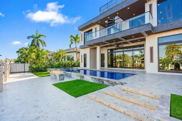 $7,150,000 | 2441 Northeast 48th Court, Lighthouse Point, FL 33064