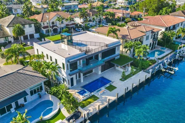 $7,150,000 | 2441 Northeast 48th Court, Lighthouse Point, FL 33064