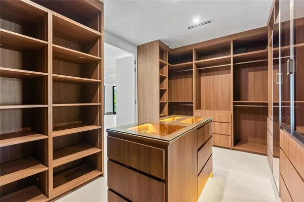 $7,150,000 | 2441 Northeast 48th Court, Lighthouse Point, FL 33064