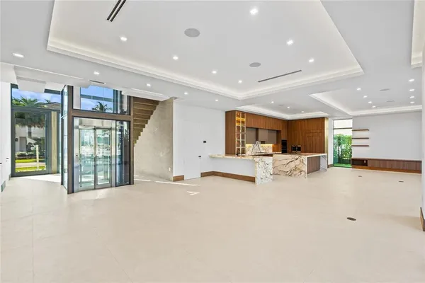 $7,150,000 | 2441 Northeast 48th Court, Lighthouse Point, FL 33064