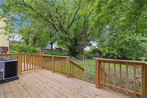 $325,000 | 227 East 16th Avenue, Homestead, PA 15120