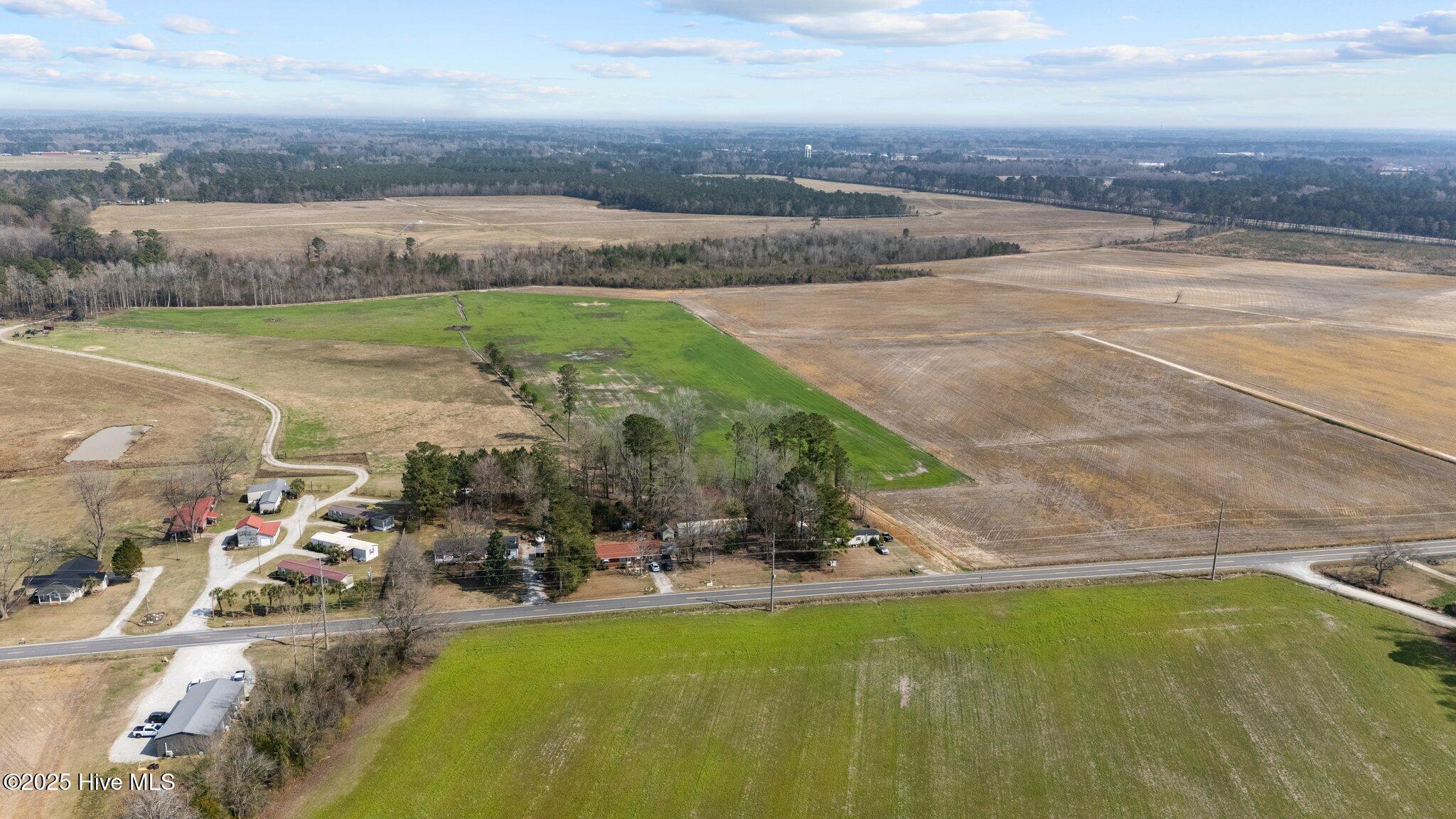 7507 Peacock Road Chadbourn, NC 28431 - Photo 28 of 34 28-web-or-mls-DJI_20250314150922_0431_D