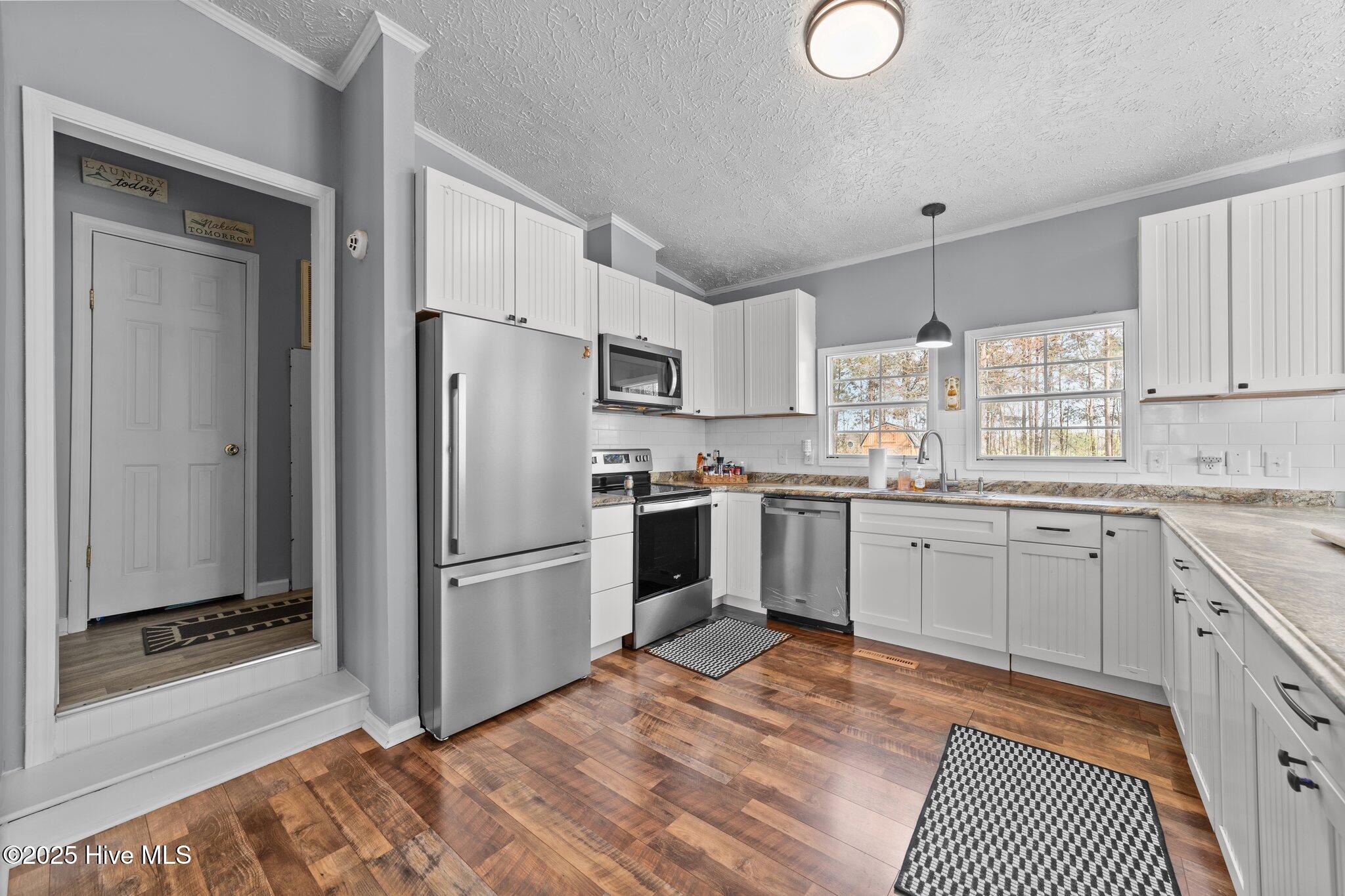 7507 Peacock Road Chadbourn, NC 28431 - Photo 9 of 34 9-web-or-mls-CZ9A5874