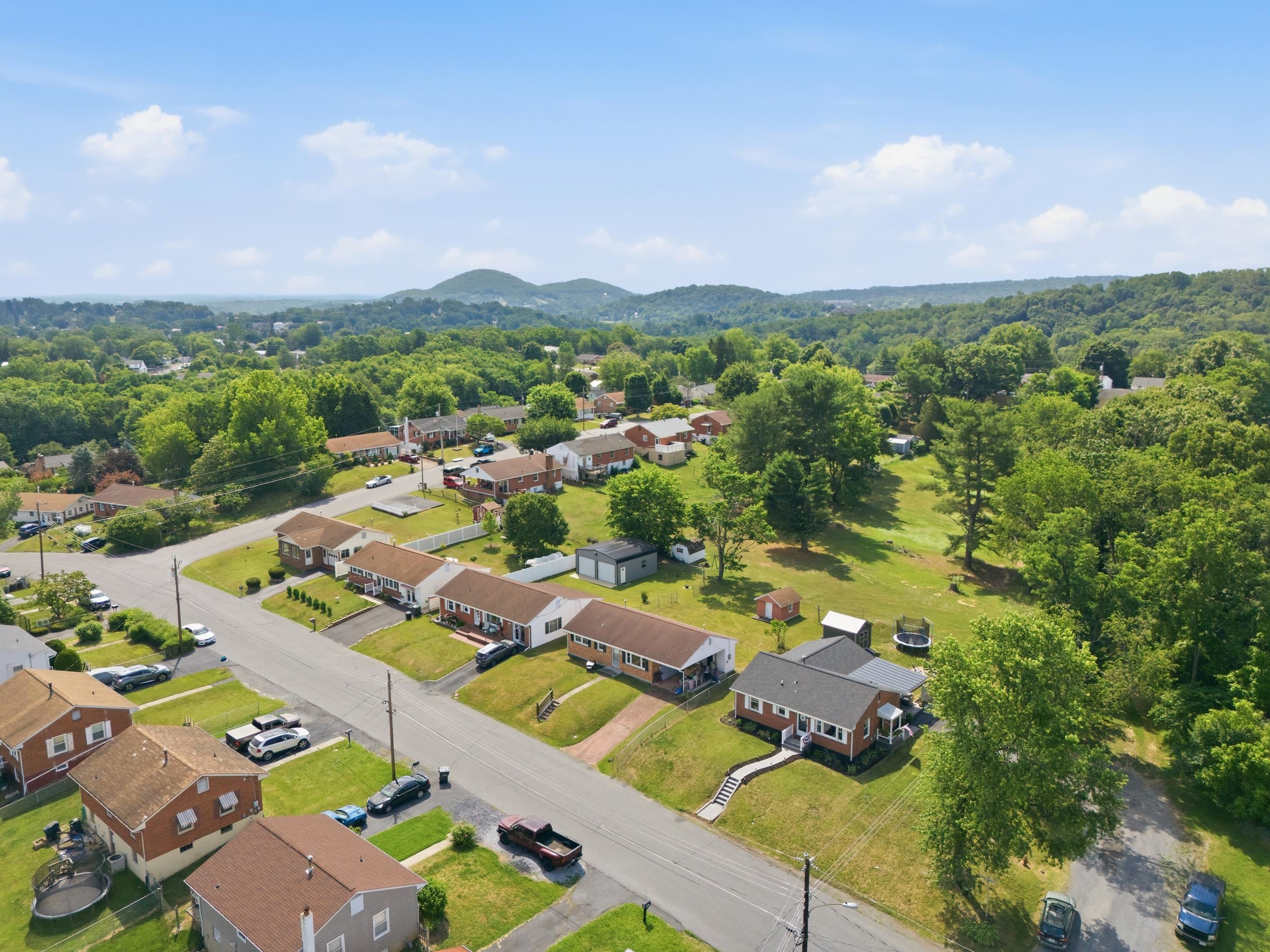 2412 Park Hill Road Staunton, VA 24401 - Photo 31 of 60