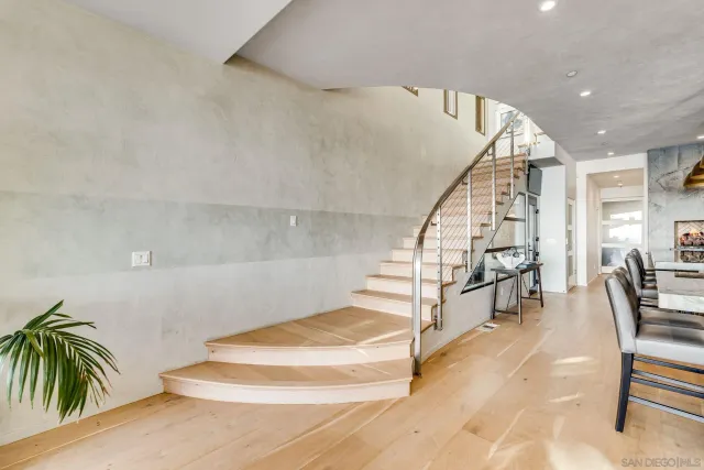 a view of entryway and hall