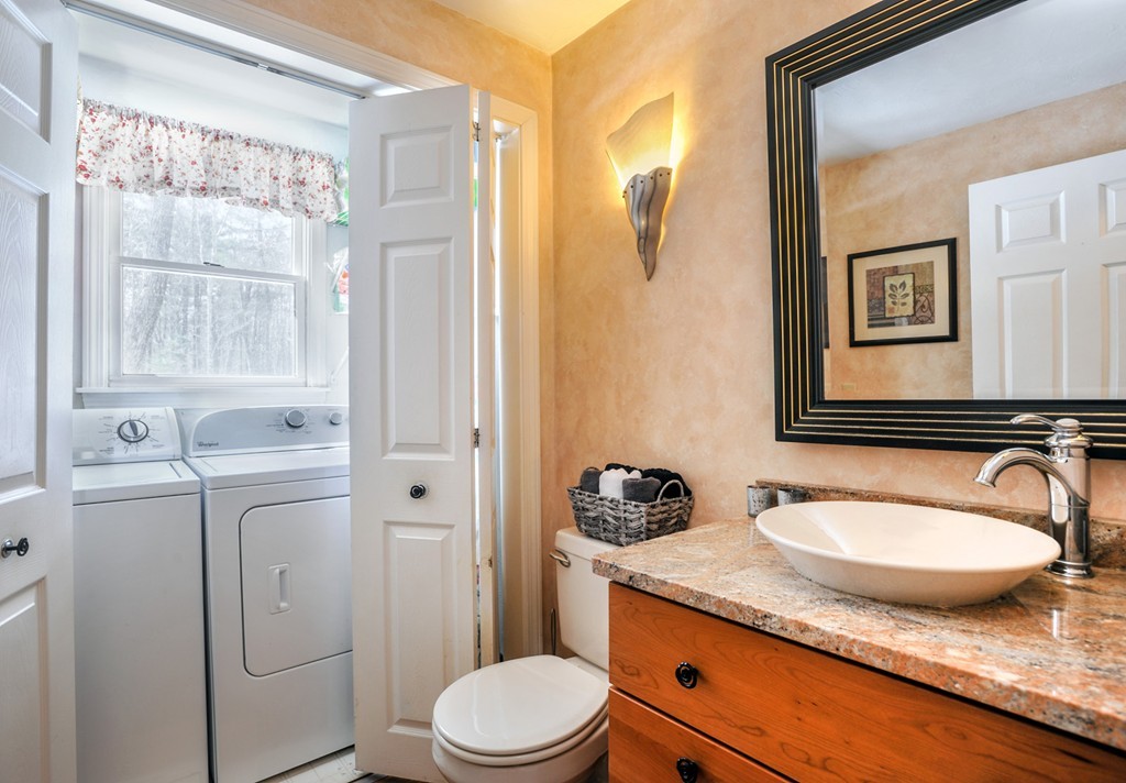 226 Cushing Hill Road Hanover, MA 02339 - Photo 16 of 29 Gallery Image 16