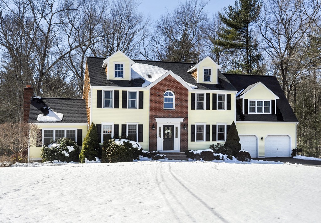 226 Cushing Hill Road Hanover, MA 02339 - Photo 2 of 29 Gallery Image 2
