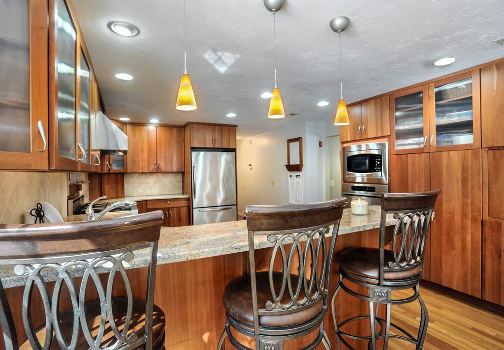 226 Cushing Hill Road Hanover, MA 02339 - Photo 6 of 29 Gallery Image 6