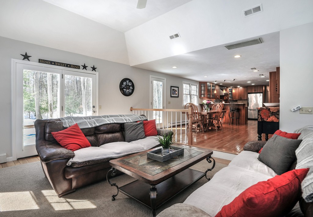 226 Cushing Hill Road Hanover, MA 02339 - Photo 10 of 29 Gallery Image 10