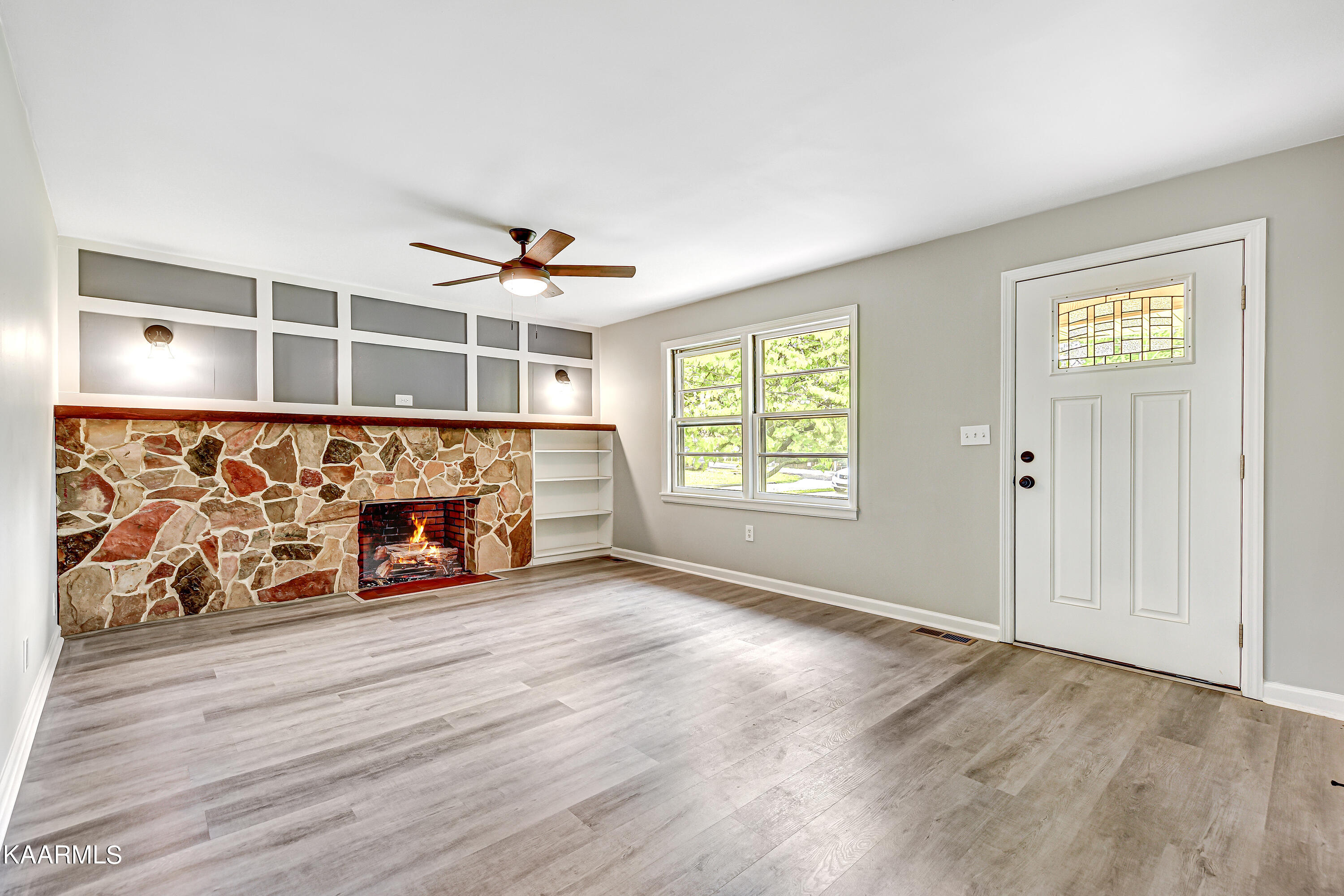 5724 Kentwood Road Knoxville, TN 37912 - Photo 4 of 16 Daniel steben -9