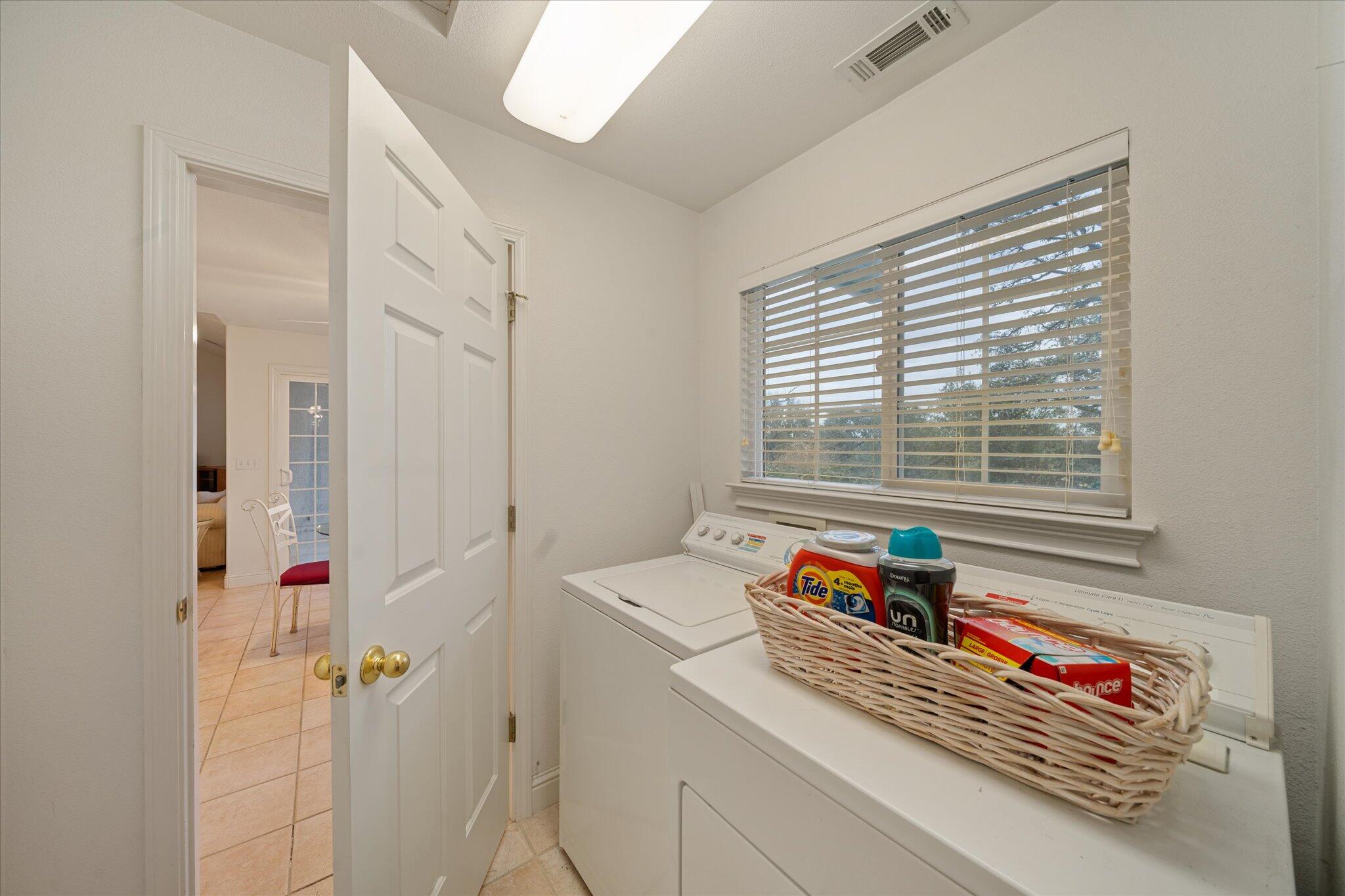 6684 Riata Drive Redding, CA 96002 - Photo 36 of 44 32-BiggerFlow Real Estate Media-32